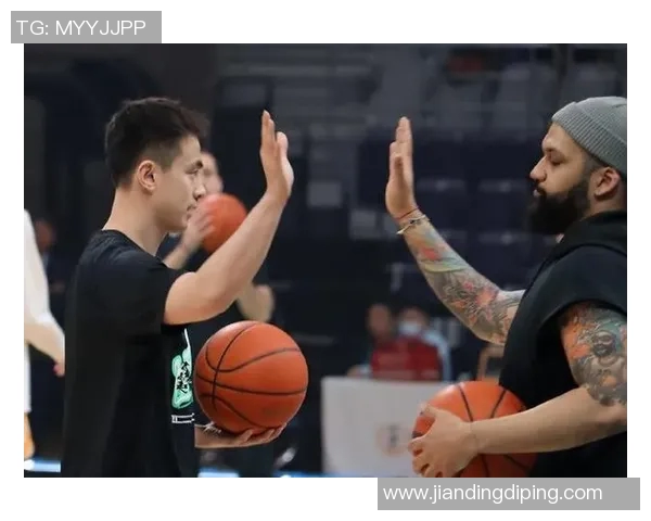 赵继伟谈韩德君复出:张陈治锋打不了成年组 他能回来非常震撼和感动